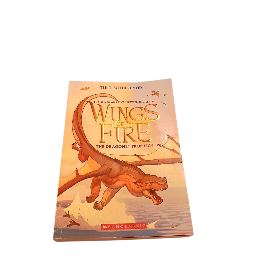 Wings Of Fire: The Dragonet Prophecy By: Tui T. Sutherland Scholastic Paperback
